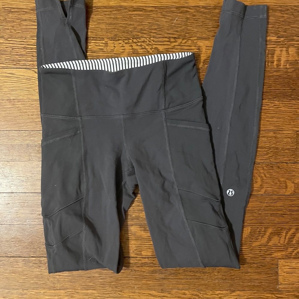 Lululemon leggings size 2!